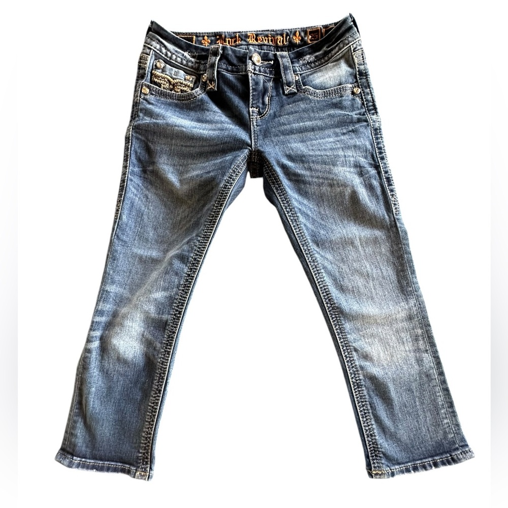 Rock Revival • Betty Capri • size 25